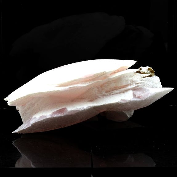 Mangano Calcite. 3136.0 ct.