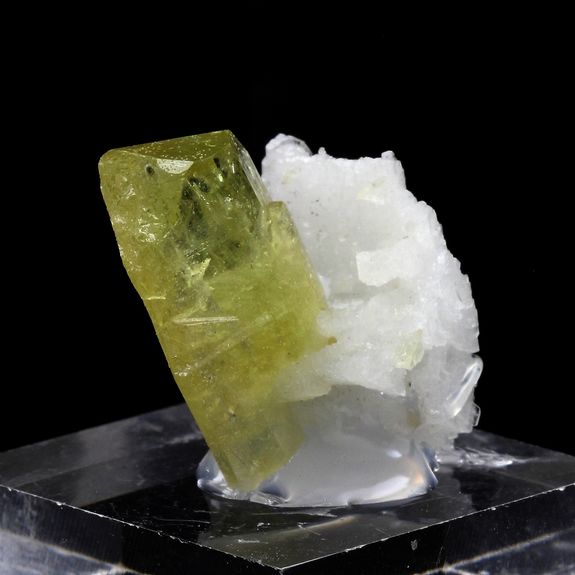 Brazilianite + Albite.