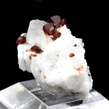 Orthoclase, Quartz, Garnet.
