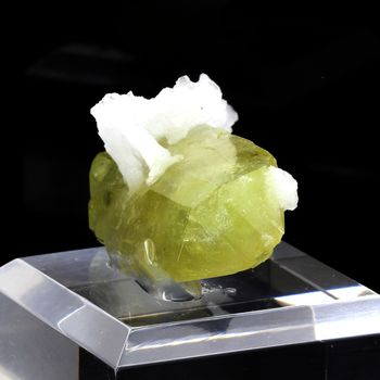 Brazilianite + Albite.