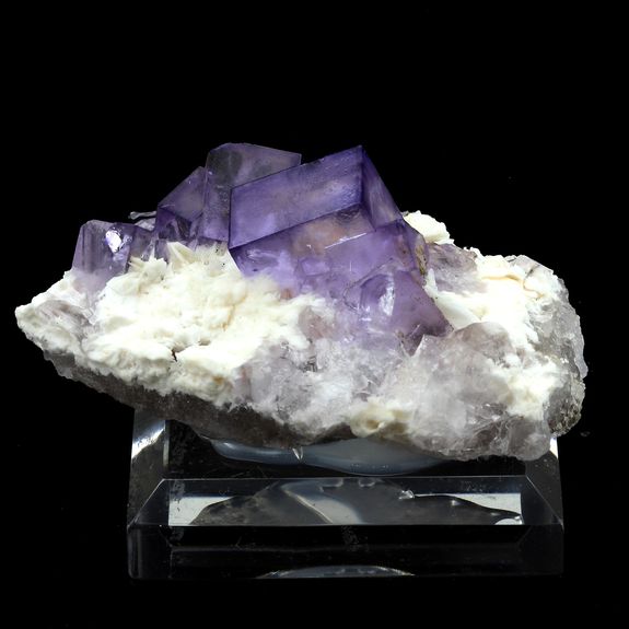 Fluorite + Baryte. 633.5 ct.