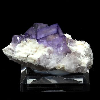 Fluorite + Baryte. 633.5 ct.