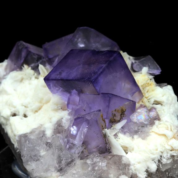 Fluorite + Baryte. 633.5 ct.