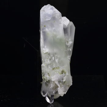Quartz, Epidote, Byssolite. 54.5 ct.