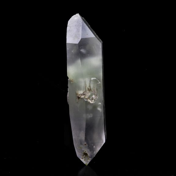 Quartz, Epidote, Byssolite. 30.0 ct.