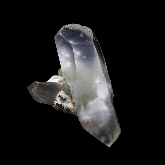 Quartz, Epidote, Byssolite. 19.0 ct.