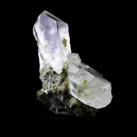 Quartz, Epidote, Byssolite. 23.0 ct.