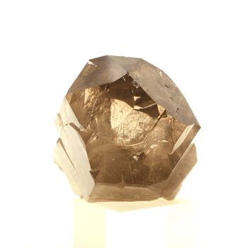 Quartz fumé. 273.0 ct.