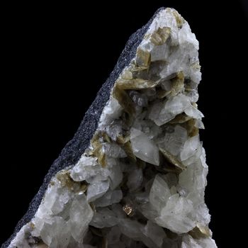 Dolomite + Siderite. 836.0 ct.