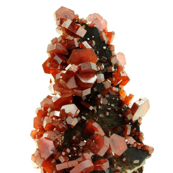 Vanadinite. 900.0 ct.