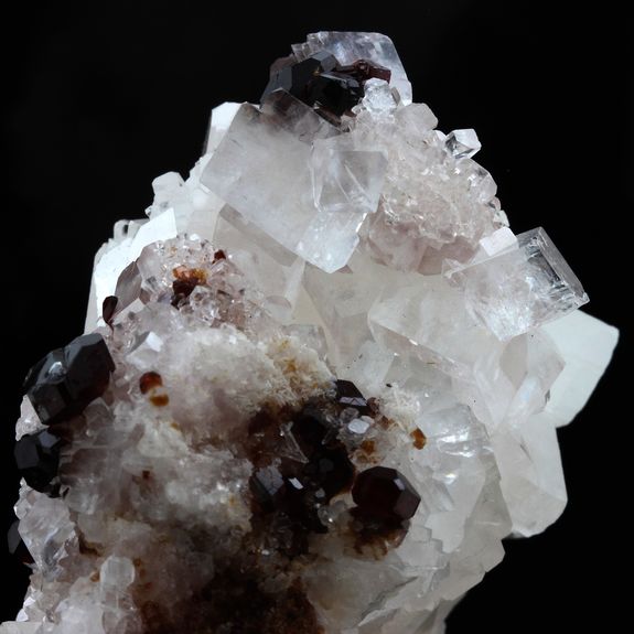 Uvite, Magnesite.