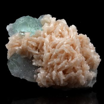 Dolomite, Fluorite, Quartz.
