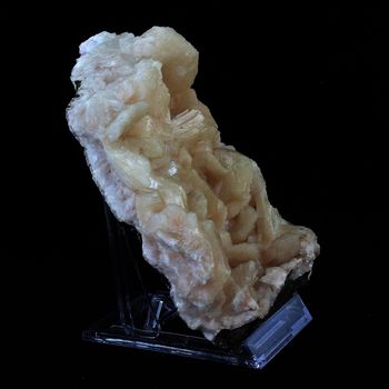 Stilbite. 3900.0 ct.