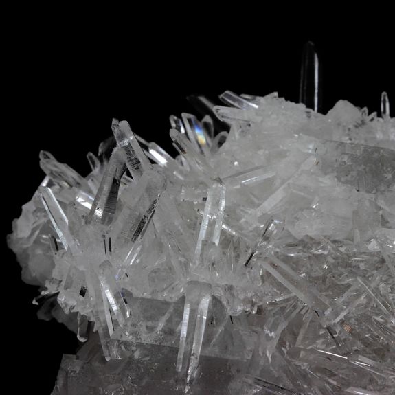 Fluorite + Quartz. 3075.0 ct.