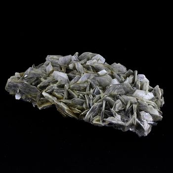 Muscovite. 3462.0 ct.