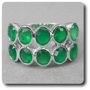 GREEN AVENTURINE RING