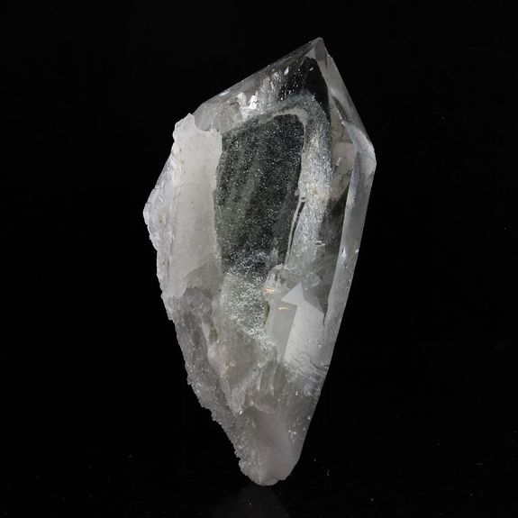 Quartz + Chlorite. 192.0 ct.
