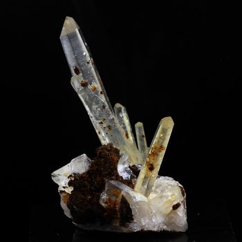 Quartz + Siderite. 113.0 ct.