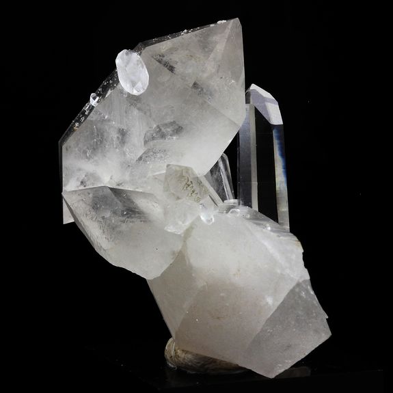 Quartz. 181.0 ct.