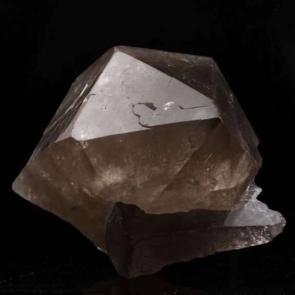 Quartz fumé. 794.0 ct.