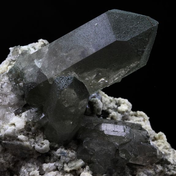 Quartz fumé. 445.0 ct.