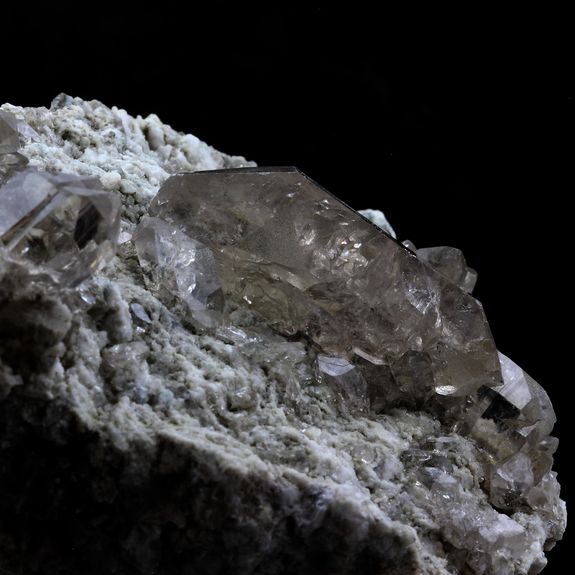 Quartz fumé. 2081.0 ct.