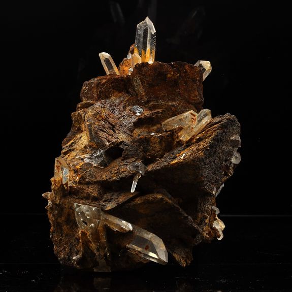 Siderite + Quartz. 1594.0 ct.