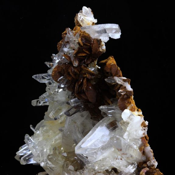 Siderite + Quartz. 173.0 ct.