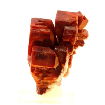 Vanadinite. 185.0 ct.