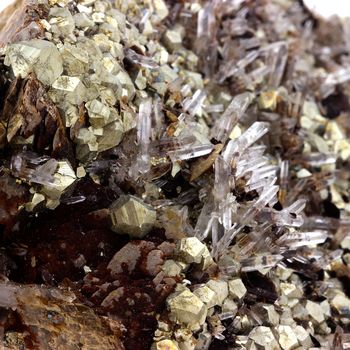 Siderite, Quartz, Pyrite. 8921.0 ct.