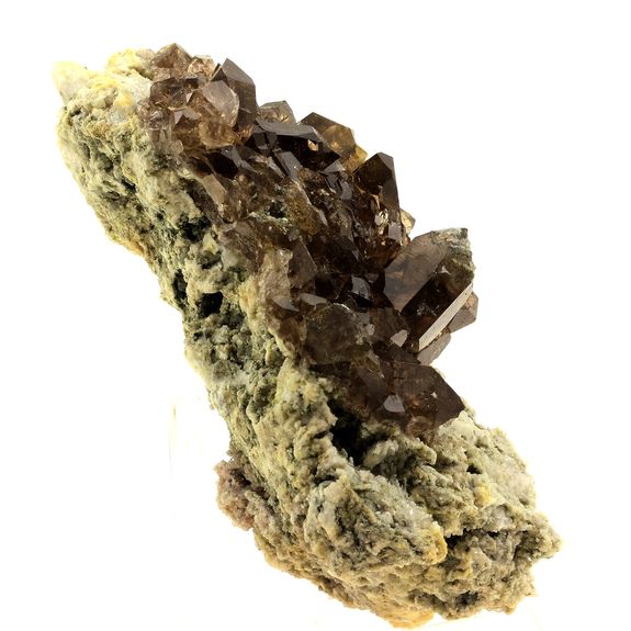 Quartz fumé sur Granite. 2160.0 ct.