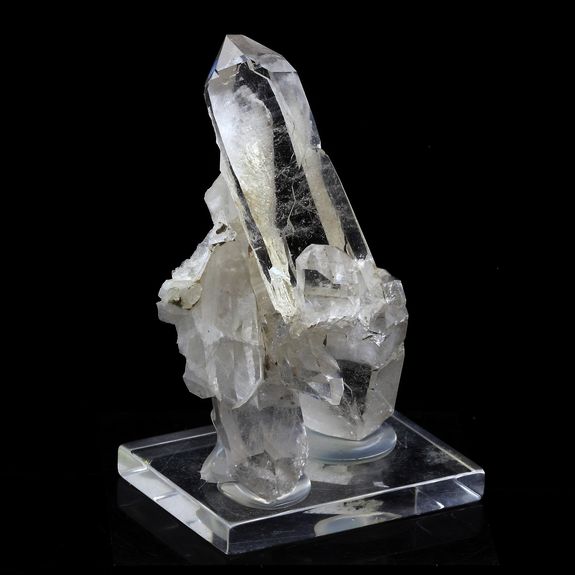 Quartz hyalin. 222.0 ct.