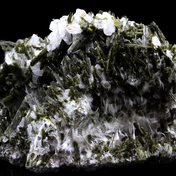 Albite + Byssolite + Epidote.