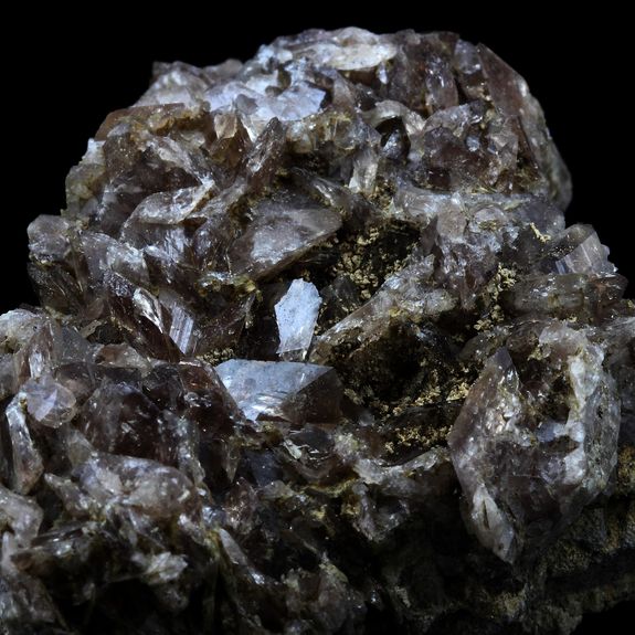 Axinite. 497.0 ct.