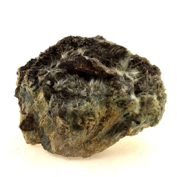 Axinite + Byssolite. 882.0 ct.