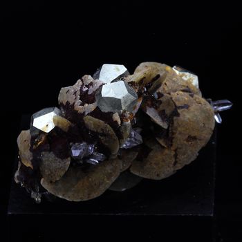 Siderite, Quartz, Pyrite.