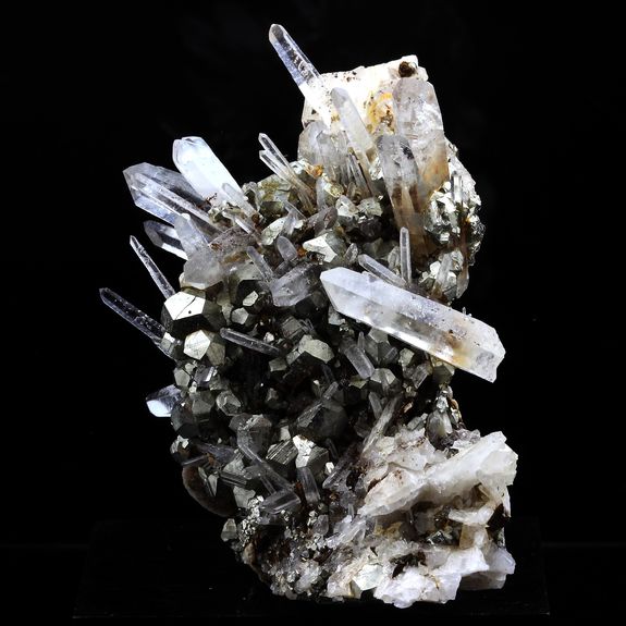 Siderite, Quartz, Pyrite. 366.0 ct.