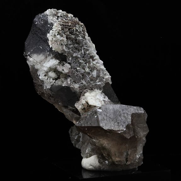 Quartz fumé + Fluorite rose. 250.0 ct.