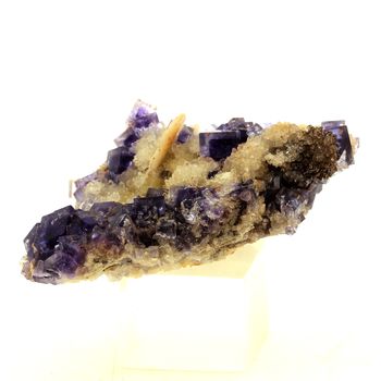 Fluorite + Baryte + Quartz. 181.0 ct.