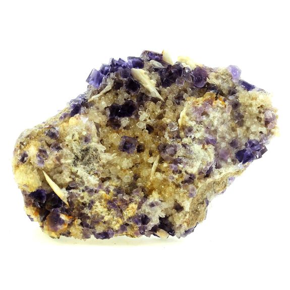 Fluorite + Baryte + Quartz. 673.0 ct.