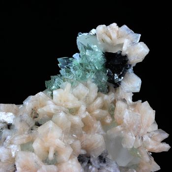 Apophyllite + Stilbite + Calcite.