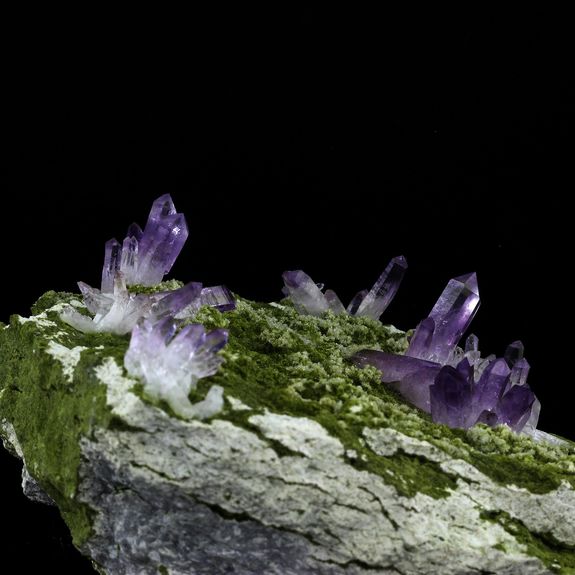 Amethyst + Epidote.