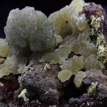 Austinite. 555.0 ct.