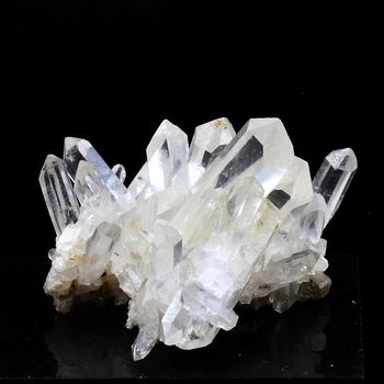 Quartz. 142.0 ct.