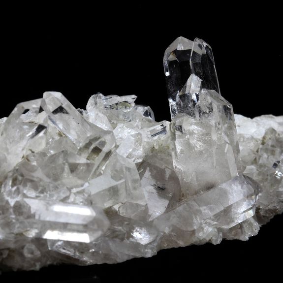 Quartz. 422.0 ct.