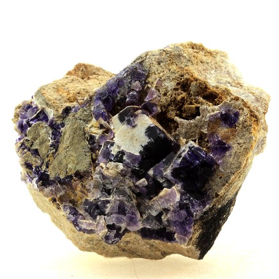 Fluorite + Baryte + Quartz. 1878.0 ct.
