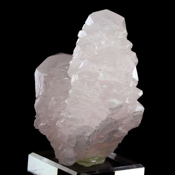Mangano Calcite. 8539.0 ct.