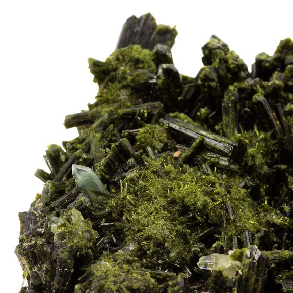 Epidote + Quartz. 2510.0 ct.