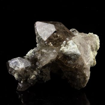Smoky quartz with Chlorite + Adularia.