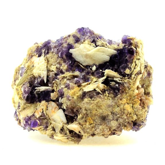 Fluorite + Baryte + Quartz. 3476.0 ct.